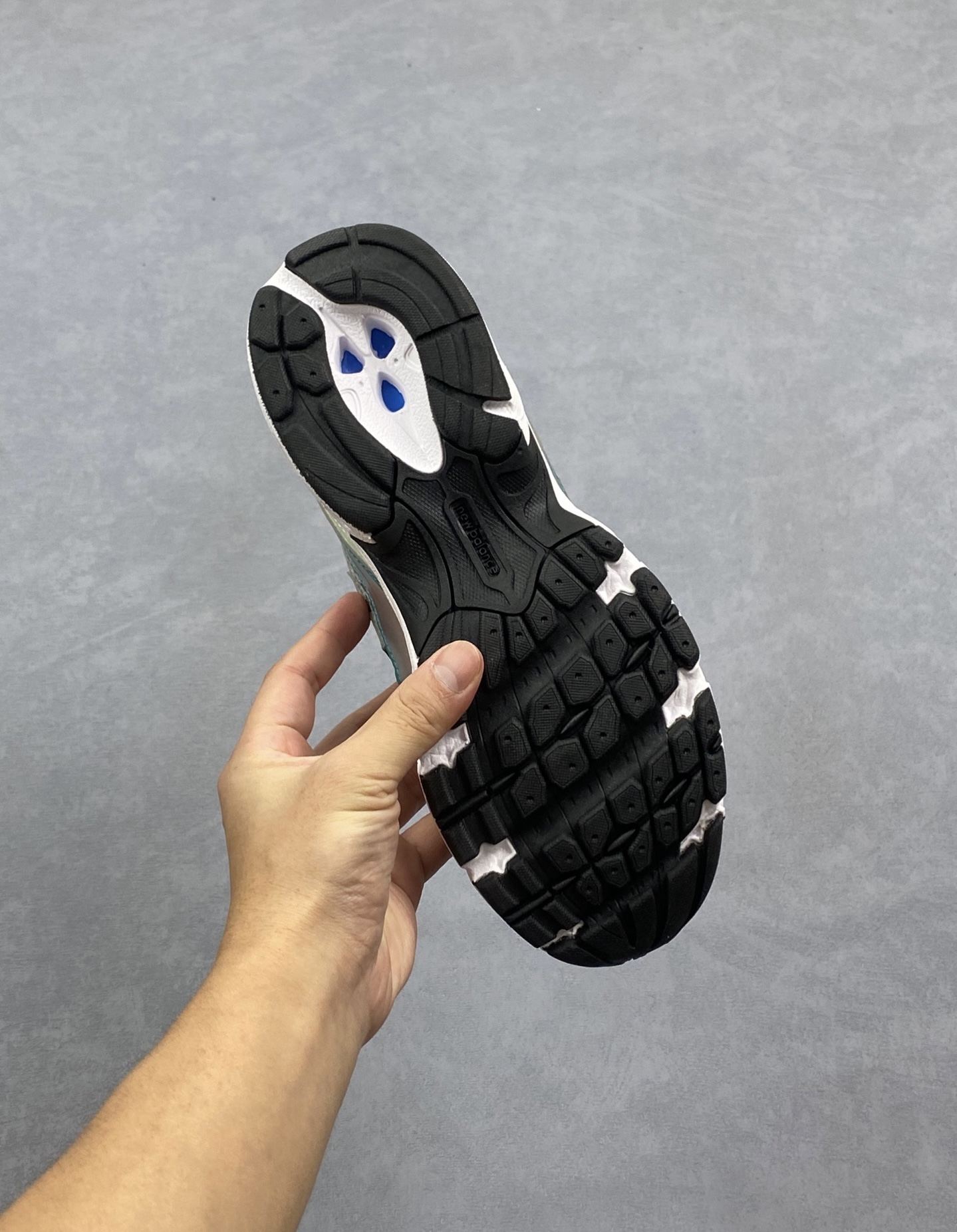 New Balance NB740 Running Shoes PL01 - Image 3